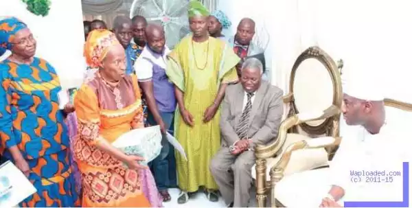 Photo: Pastor Kumuyi Visits New Ooni Of Ife, Oba Adeyeye Ogunwusi